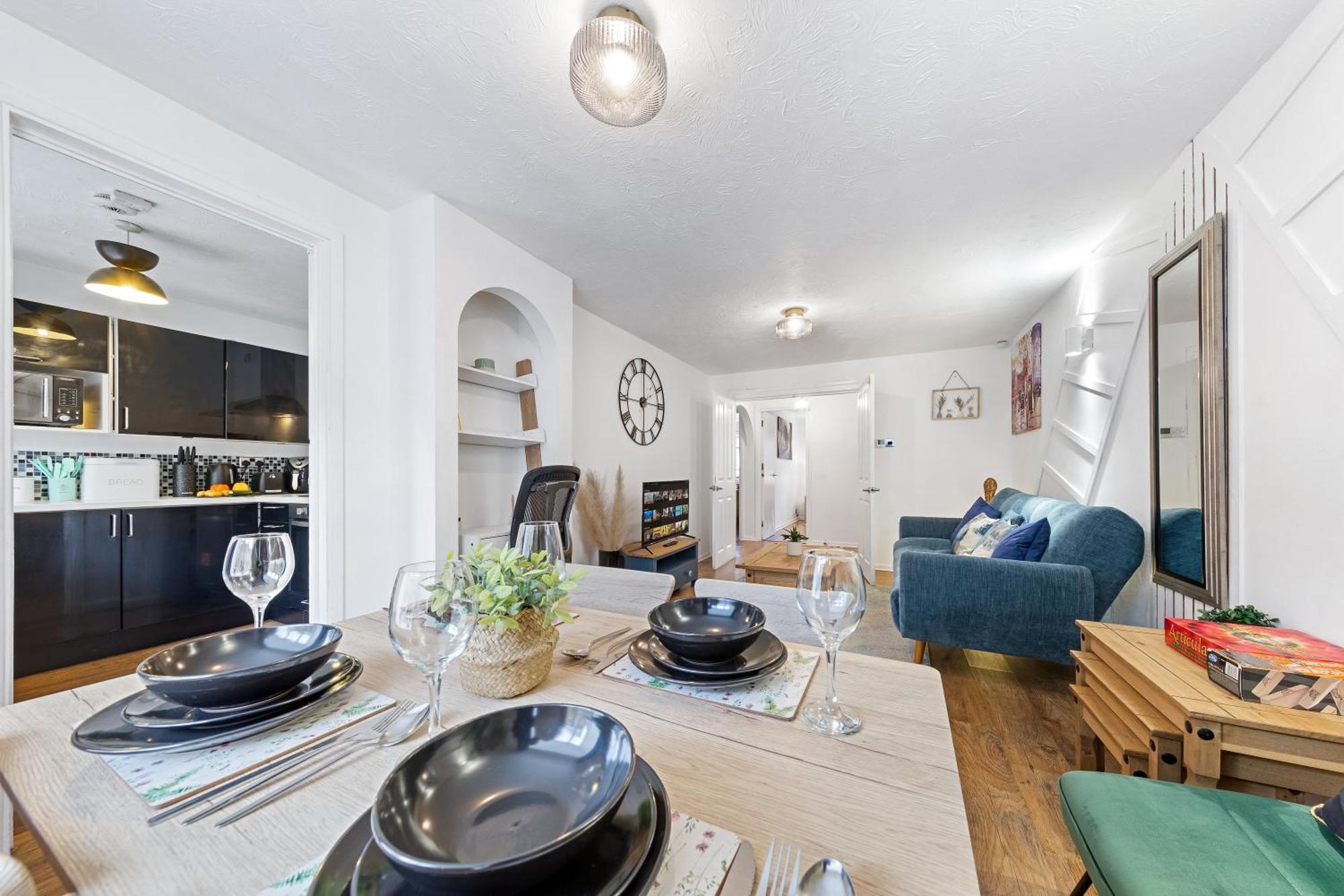 Quirky Canary 2Bed, Free Parking, Smart Tv & Games London Bagian luar foto