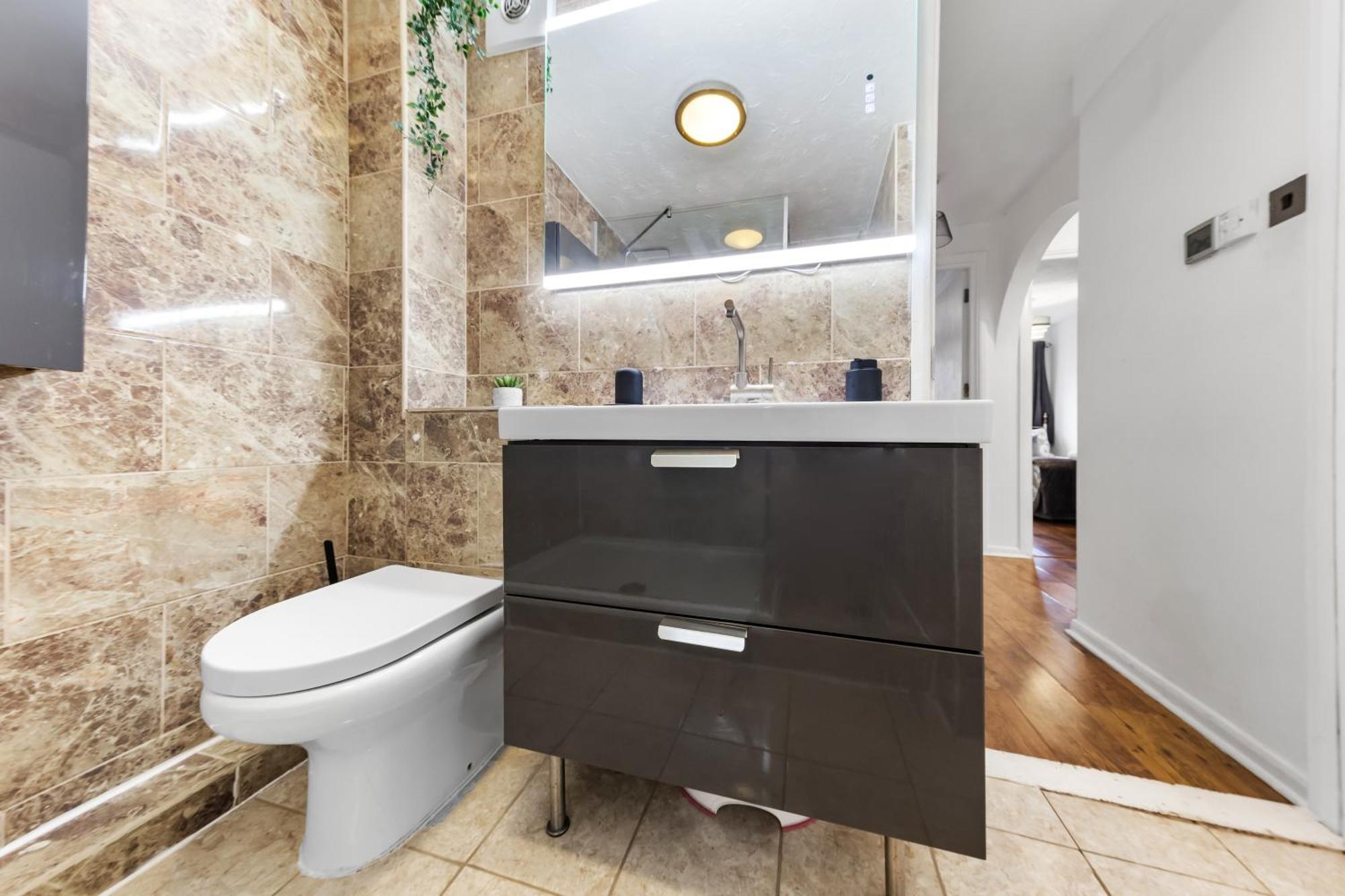 Quirky Canary 2Bed, Free Parking, Smart Tv & Games London Bagian luar foto